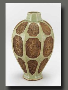 song dynasty celadon vase